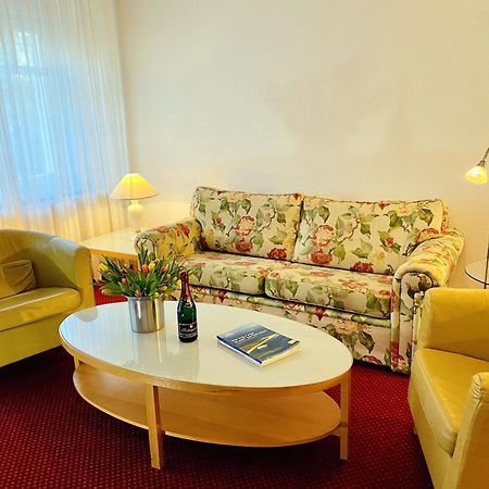 Haus Kastell - Suite Strandglueck Герінгсдорф Екстер'єр фото