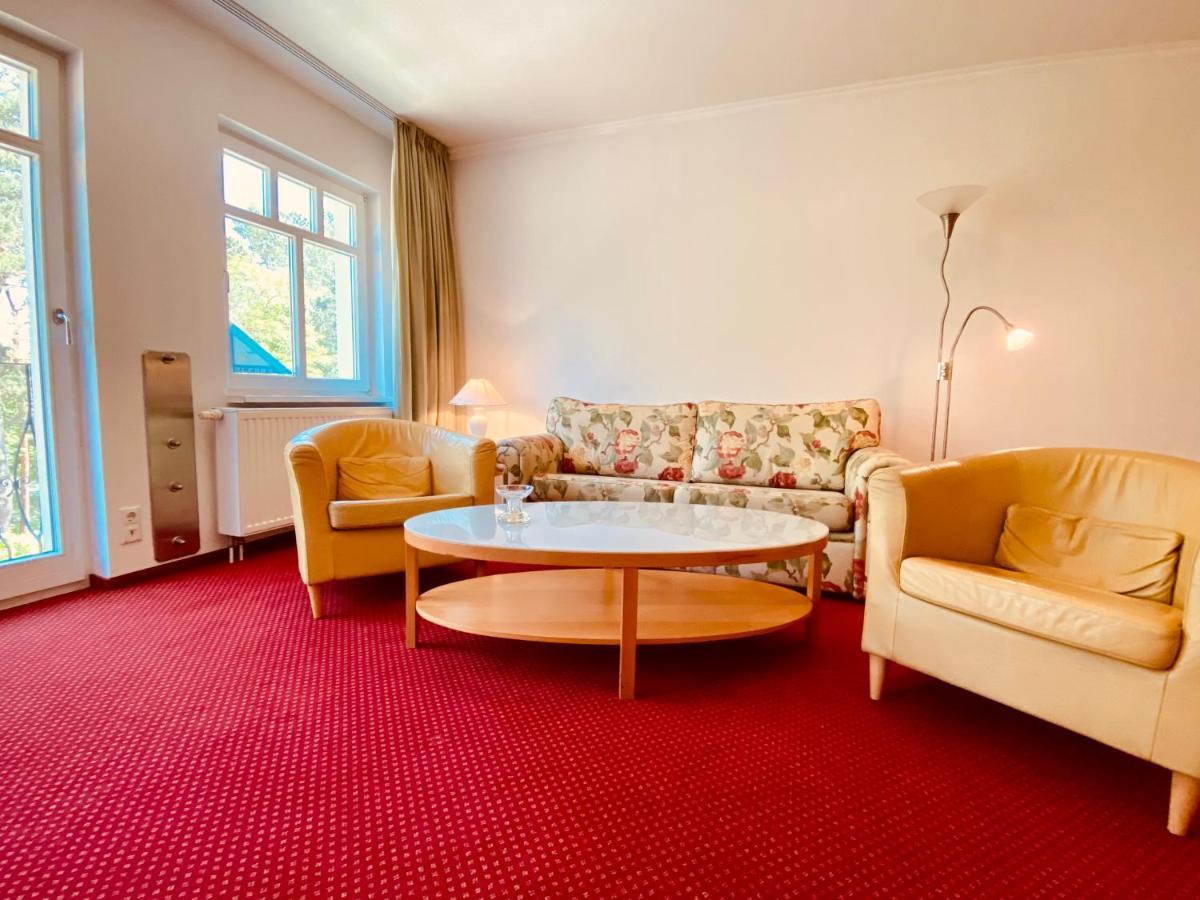 Haus Kastell - Suite Strandglueck Герінгсдорф Екстер'єр фото