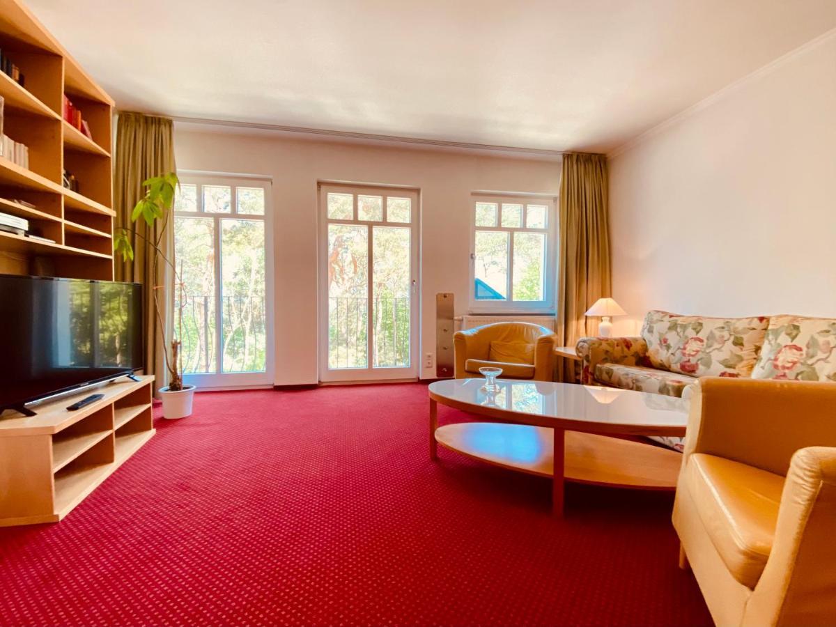 Haus Kastell - Suite Strandglueck Герінгсдорф Екстер'єр фото
